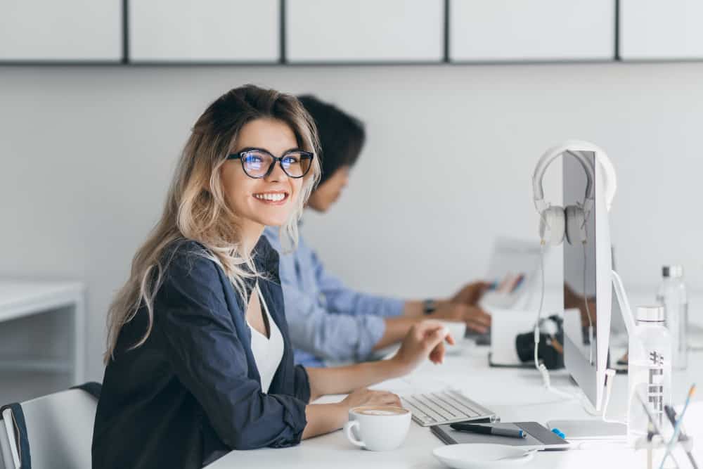 Arredo ufficio: i consigli degli specialisti per un ambiente di lavoro  ordinato